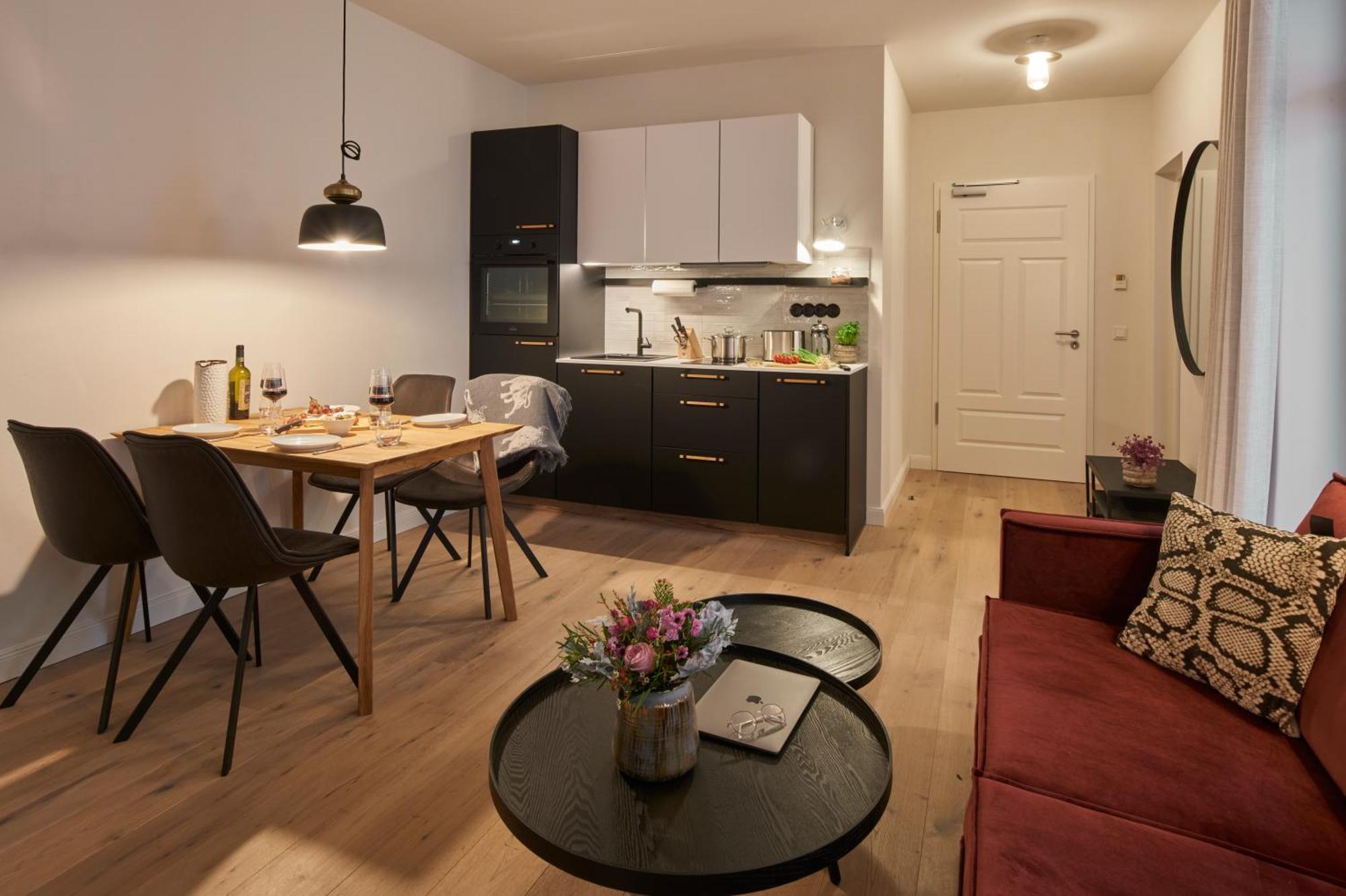 Via'S Appartements Und Ferienwohnungen Gorlitz Exterior photo